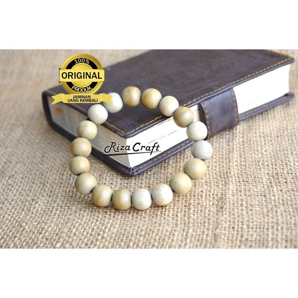 Gelang Kayu Dewandaru